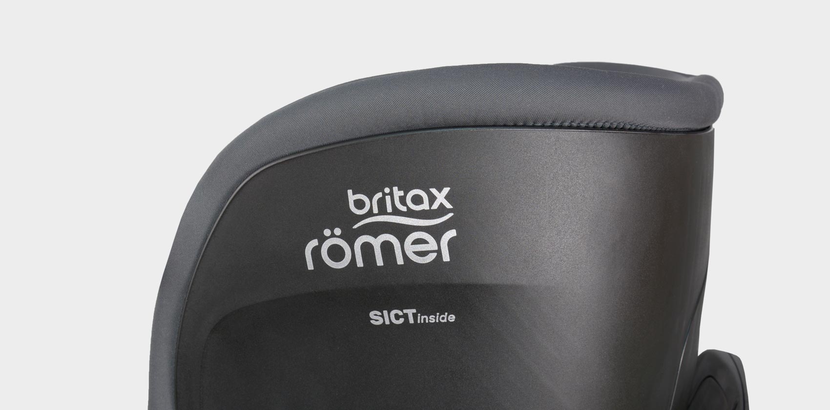 Britax Römer Dualfix 3 i-Size защита SICT Inside