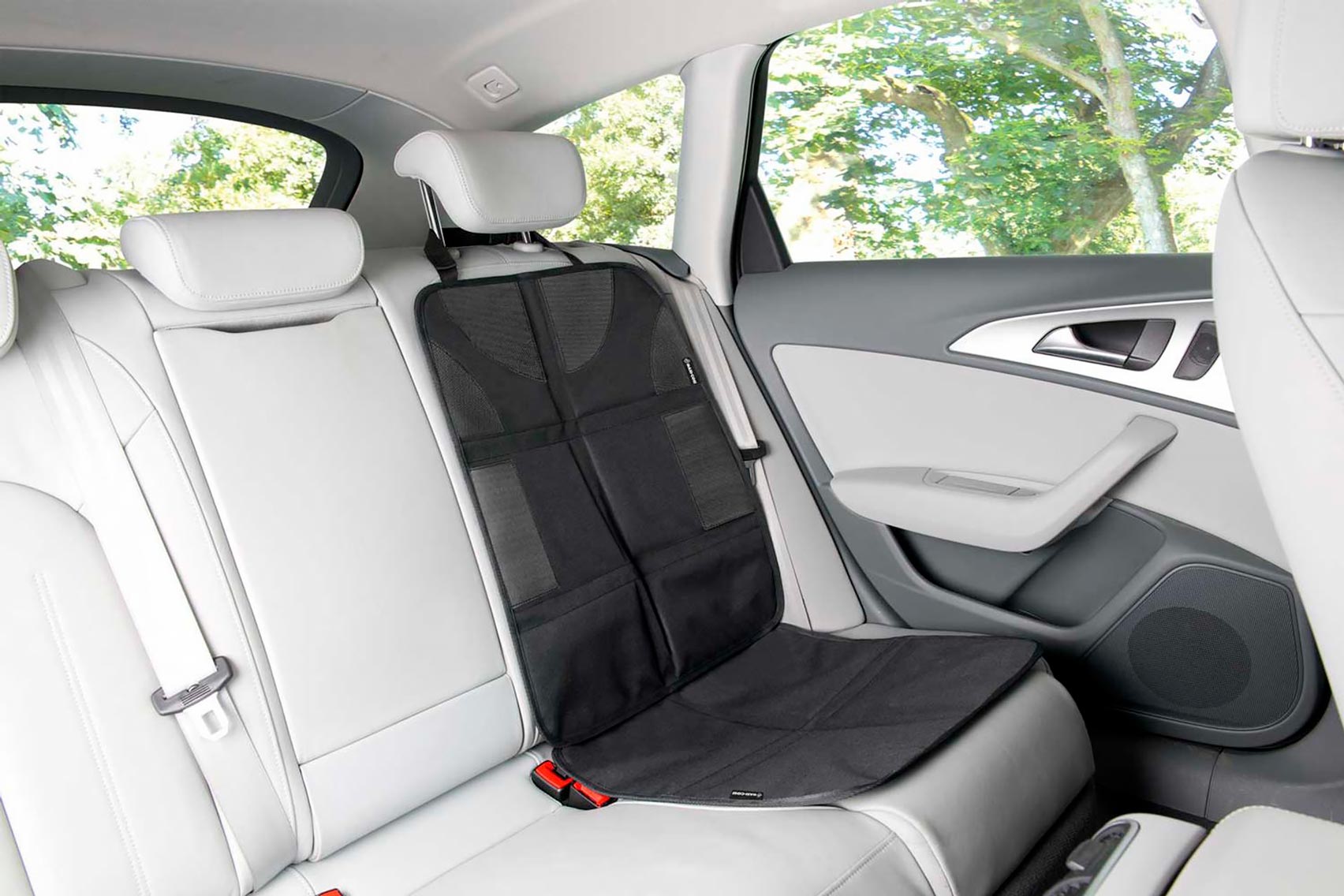 Защитный чехол под автокресло Maxi-Cosi Back Seat Protector — Автодети