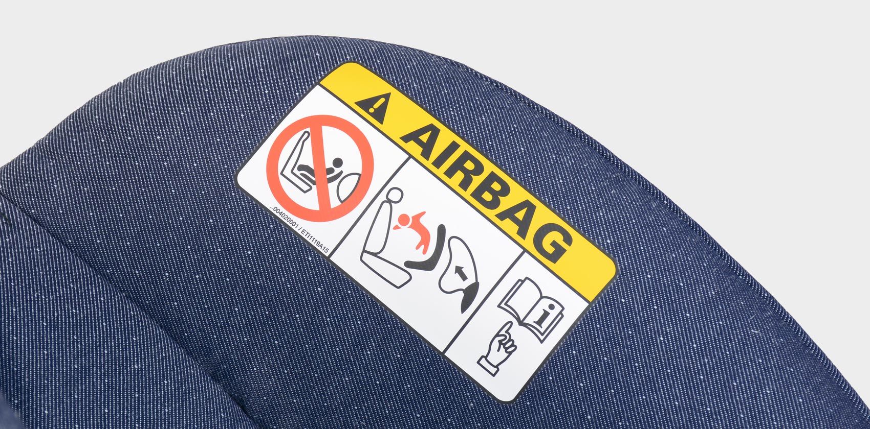 Maxi-Cosi Pebble Pro i-Size предупреждение Airbag