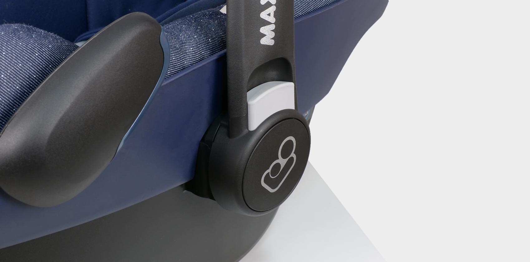 Maxi-Cosi Pebble Pro i-Size кнопка регулировки наклона ручки