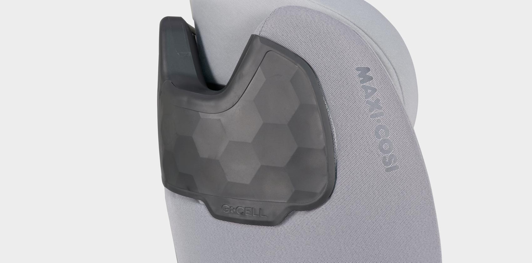 Maxi-Cosi Titan Pro Усиленная боковая защита True Shield Safety
