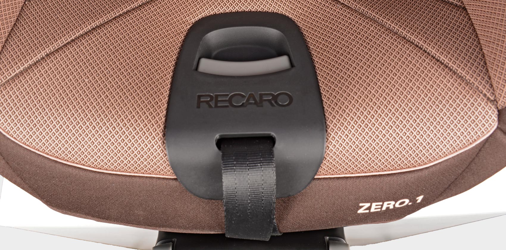 Recaro Zero.1 i-Size кнопка регулирования ремней